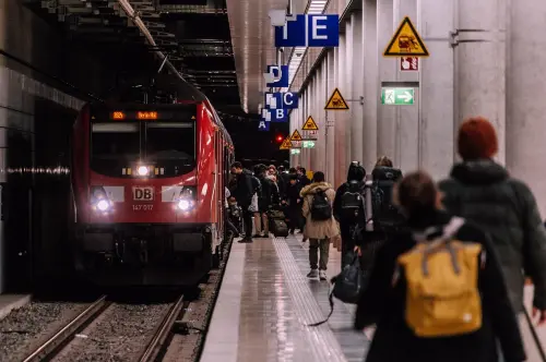 Trasporto pubblico, dalla Regione 15 milioni per tariffe agevolate