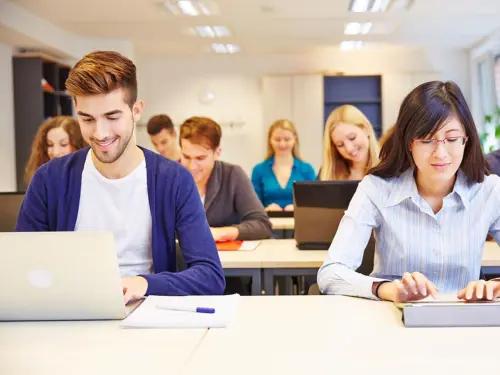 Master FAMI in Didattica dell’italiano L2: aperte le candidature per i docenti lombardi