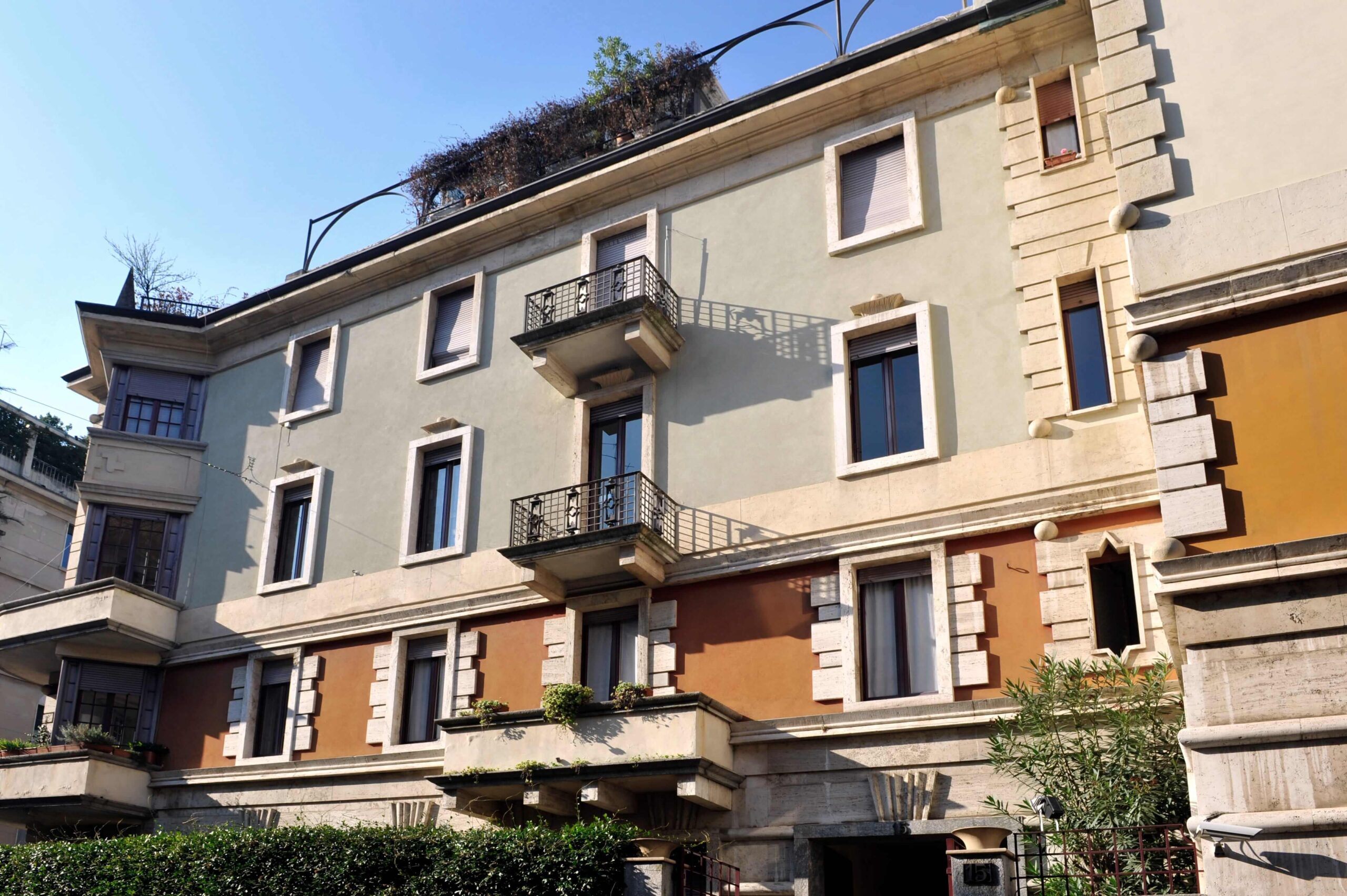 Milano: Consultazione Pubblica per la Valorizzazione di Tre Immobili Culturali