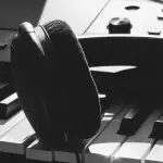 Musica in negozio, doppia scadenza SIAE nel 2026: cosa devono sapere imprese e artigiani