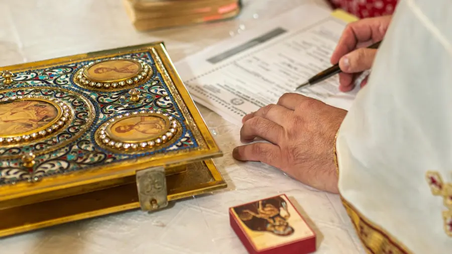 Dediche Cresima: parole autentiche che parlano al cuore di chi cresce