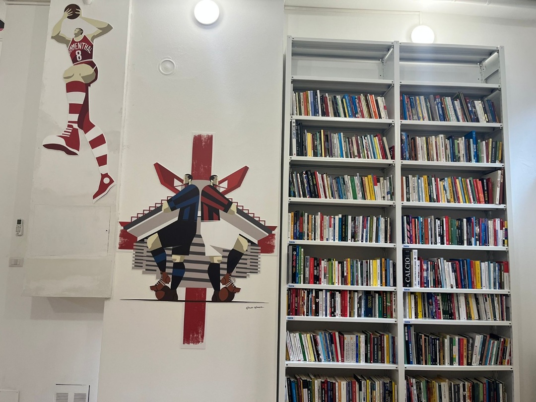 Milano, inaugurata la Biblioteca dello Sport “Gianni Mura” nel quartiere Isola