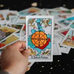 Come è cambiata negli anni la cartomanzia?