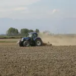 Digestato, Regione Lombardia chiede all’Europa un cambio di passo: “Fertilizzante circolare strategico”