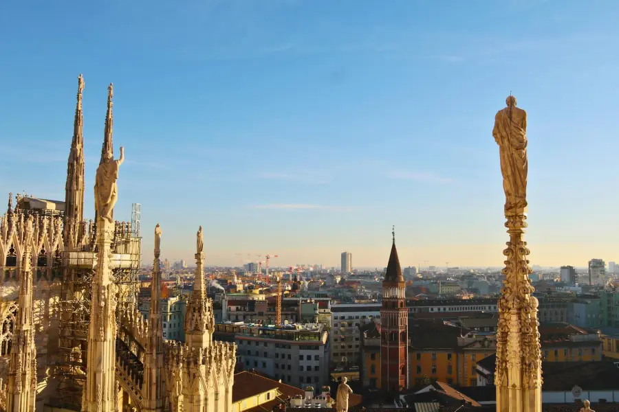 Milano, piazza Arcobalena cambia volto: due cantieri e 950mila euro