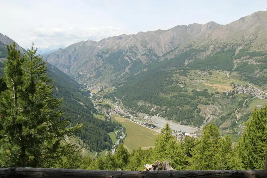 Lombardia Autentica in Valle Camonica: Fontana e assessori in tour istituzionale