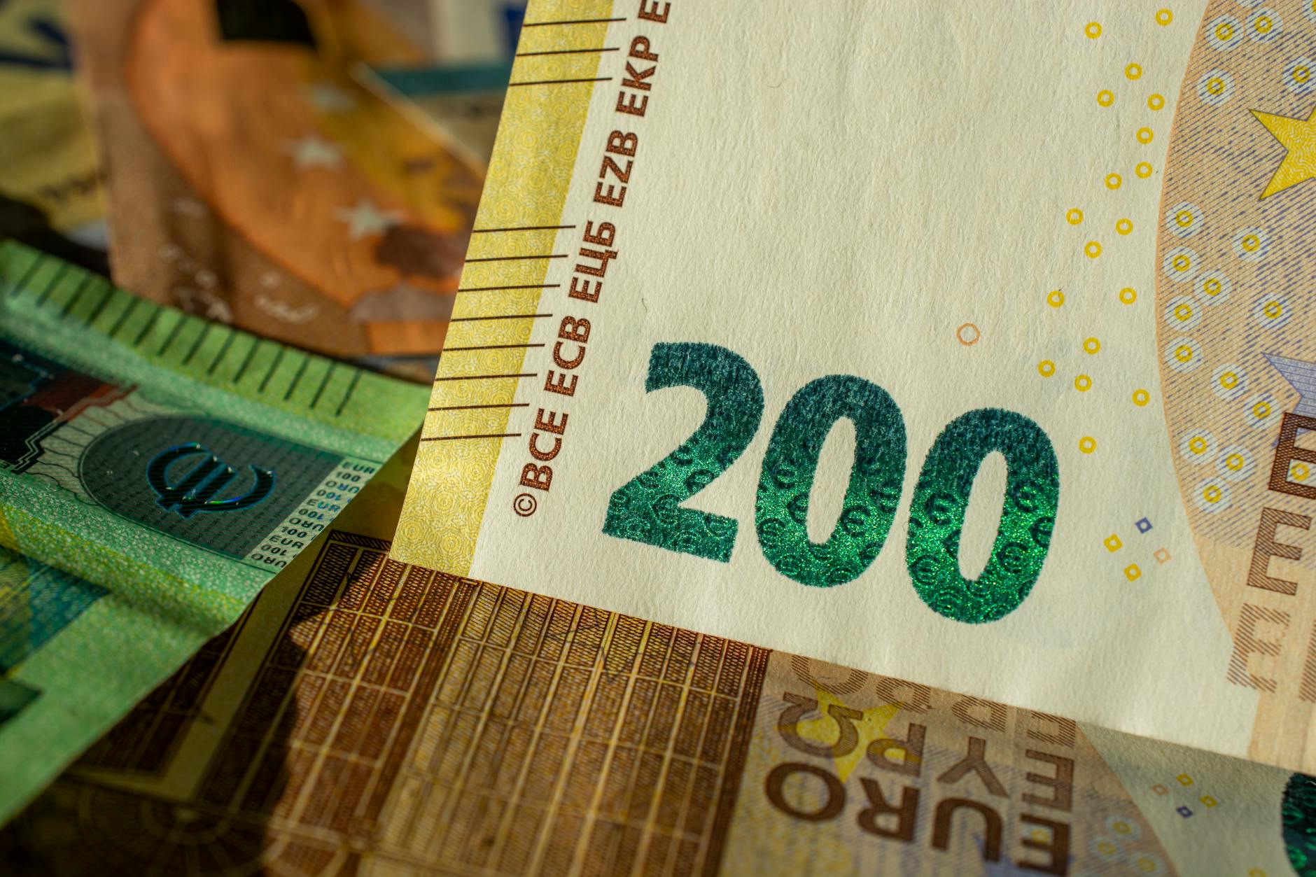EBiTer Milano, contributo da 250 euro per i figli tra 11 e 19 anni