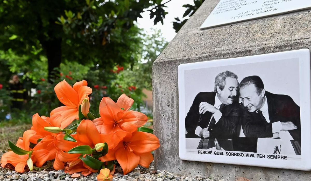 Milano ricorda Capaci, cerimonia il 23 maggio ai Giardini Falcone e Borsellino