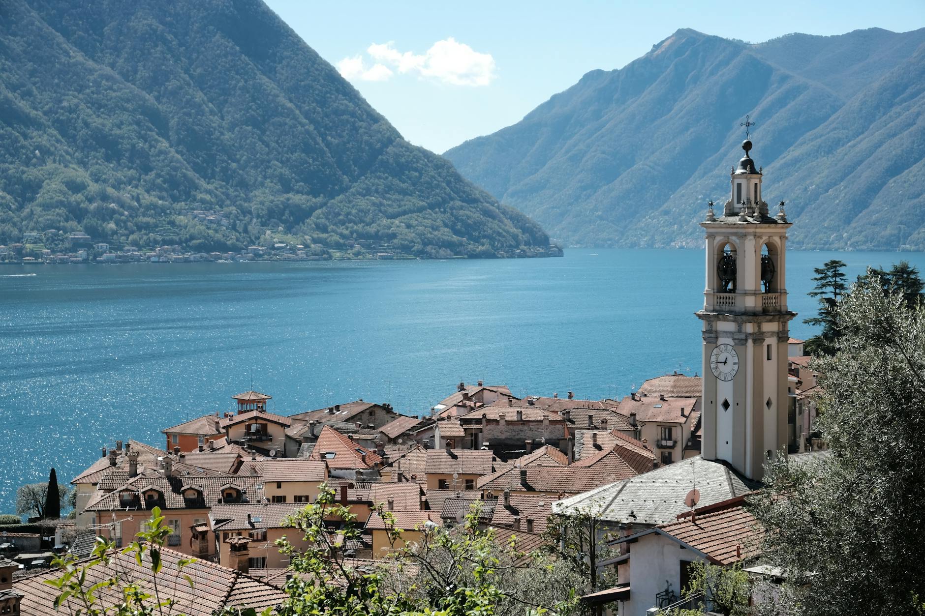 I laghi più belli vicino a Milano per una gita in giornata
