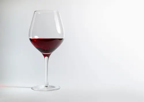 Vino, export in calo ma cresce l’enoturismo: le sfide del settore a Envisioning 2035