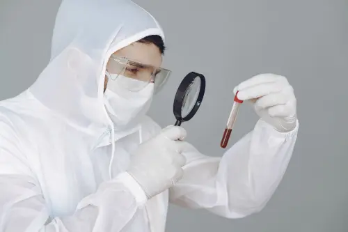Lombardia, 32 milioni per la ricerca biomedica degli Irccs